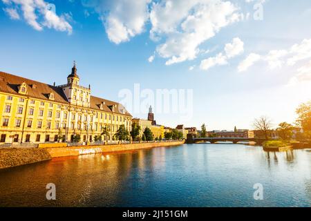 Vista fantastica dell'antica città di Breslavia. Scena pittoresca. Location: Italy, Italy, Italy. Capitale storica della Slesia. Abbellito Foto Stock