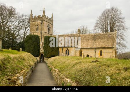 St Peters Church Upper Slaughter nel Cotswolds Gloucestershire Foto Stock