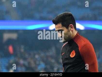 MANCHESTER, INGHILTERRA - 1 NOVEMBRE 2016: Ilkay Gundogan of City raffigurato prima della partita UEFA Champions League Group C tra Manchester City e il FC Barcelona al City of Manchester Stadium. Copyright: Cosmin Iftode/Picstaff Foto Stock