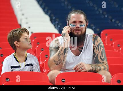 MANCHESTER, INGHILTERRA - 14 SETTEMBRE 2016: I tifosi di Tottenham sono raffigurati dopo la partita UEFA Champions League Group e tra Tottenham Hotspur e Monaco allo stadio di Wembley. Copyright: Cosmin Iftode/Picstaff Foto Stock