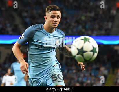 MANCHESTER, INGHILTERRA - 24 AGOSTO 2016: Pablo Maffeo of City è stato raffigurato durante la seconda tappa del legame UEFA Champions League 2016/17 tra Manchester City (Engalnd) e FCSB (Romania) all'Etihad Stadium. Copyright: Cosmin Iftode/Picstaff Foto Stock