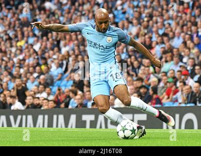 MANCHESTER, INGHILTERRA - 24 AGOSTO 2016: Fabian Delph of City raffigurato durante la seconda tappa del legame della UEFA Champions League 2016/17 tra Manchester City (Engalnd) e FCSB (Romania) all'Etihad Stadium. Copyright: Cosmin Iftode/Picstaff Foto Stock