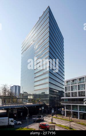 Stadttor Dusseldorf Foto Stock