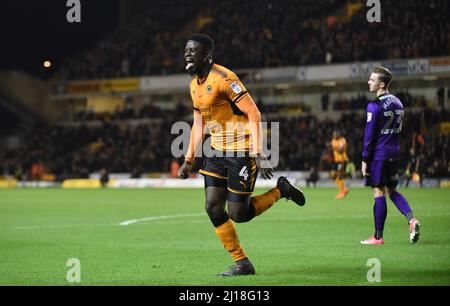 Alfred N'Diaye celebra il suo obiettivo. Wolverhampton Wanderers / Norwich City al Molineux 21/02/2018 - Campionato Sky Bet Foto Stock