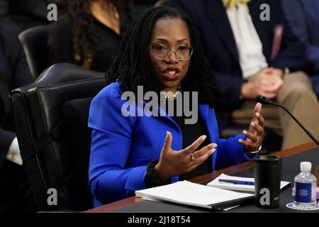 23 marzo 2022, Washington, Distry of Columbia, USA: Il candidato della Corte Suprema KETANJI BROWN JACKSON parla prima del Comitato giudiziario del Senato durante la sua audizione di conferma, oggi il 23 marzo 2021 a Hart Senate/Capitol Hill. (Credit Image: © Lenin Nolly/ZUMA Press Wire) Foto Stock