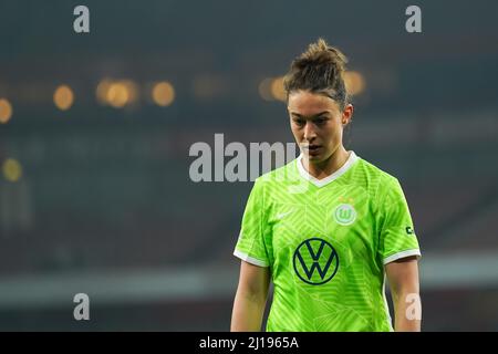 Londra, Regno Unito. 23rd Mar 2022. Felicitas Rauch (13 VFL Wolfsburg) è stato abbattuto durante la partita di football finale della UEFA Womens Champions League tra l'Arsenal FC e la VFL Wolfsburg all'Emirates Stadium di Londra, Inghilterra. Daniela Porcelli /SPP Credit: SPP Sport Press Photo. /Alamy Live News Foto Stock