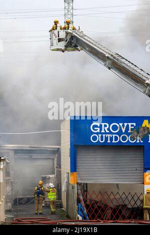 Serious Fire al Mitre 10 Store, Onehunga, Auckland, Nuova Zelanda, Lunedi, Dicembre 08, 2008. Foto Stock