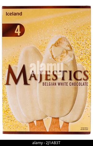 Scatola di Islanda Majestics Belga gelato al cioccolato bianco isolato su sfondo bianco Foto Stock