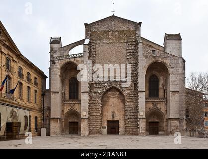 Frankr Saint-Maximin-la-Sainte-Baume Basilika Sainte-Madelaine 60137 Westansicht Foto Stock