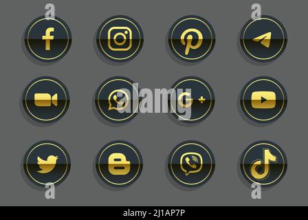 Kiev, Ucraina - 03 luglio 2021: Set of Golden Circle popolare Social Media icone: Facebook, Instagram, Twitter, YouTube, WhatsApp e altri. Vettore malato Illustrazione Vettoriale