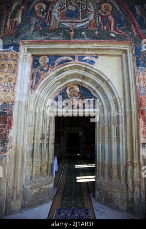 Vatra Moldovitei, Romania, Das Kloster Moldovita, Manastirea Moldovita, ist ein rumänisch-ortodosses Frauenkloster und Liegt in Rumänien im Kreis Suce Foto Stock