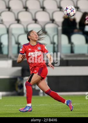 Torino, Italia. 23rd Mar 2022. Delphine Cascarino (OLYMPIQUE LYONNAIS) durante la Juventus Women vs Olympique Lyonnais, UEFA Champions League Women football match a Torino, Italia, marzo 23 2022 Credit: Independent Photo Agency/Alamy Live News Foto Stock