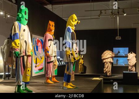 LA COLLEZIONE MODA, MUSEO DEL DESIGN, HELSINKI, FINLANDIA, EUROPA Foto Stock