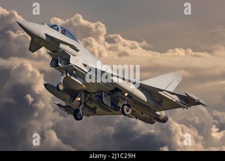Typhoon FGR4 in volo Foto Stock