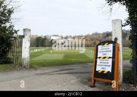 DURHAM CITY, REGNO UNITO. MAR 23rd una visione generale durante la partita MCC University tra Durham UCCE e Durham County Cricket Club all'ippodromo di Durham City giovedì 24th marzo 2022. (Credit: Will Matthews | MI News) Credit: MI News & Sport /Alamy Live News Foto Stock