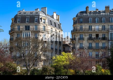 Parigi, facciata parigina di lusso nel 6e circondario, un quartiere chic nel centro Foto Stock