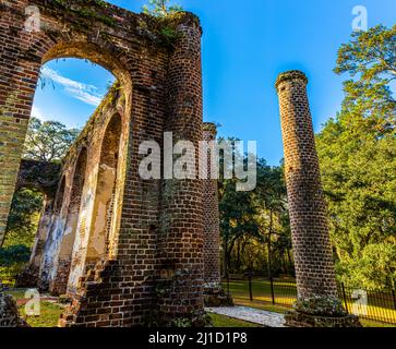 Le rovine della chiesa di Old Sheldon, contea di Beaufort, Carolina del Sud, Stati Uniti Foto Stock