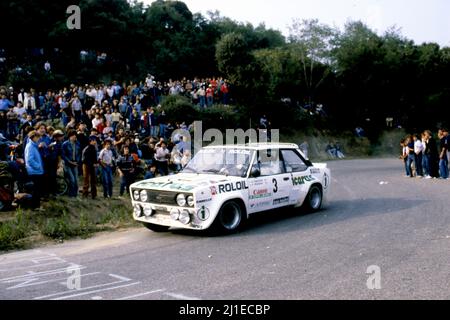 Adartico Vudafieri (ITA) Fabio Penariol (ITA) Fiat 131 Abarth GR4 Jolly Club 2nd posizione Foto Stock