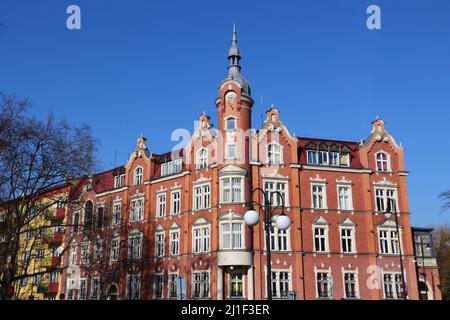 Siemianowice Slaskie, Polonia. Città nella regione di Slaskie della Polonia. Edificio del consiglio comunale. Foto Stock