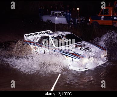 Attilio Bettega (ITA) Maurizio Perissinot (ITA) Lancia Rally 037 GRB Martini Racing Foto Stock