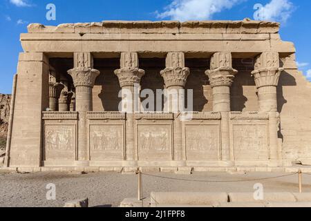 Mammisi romana, o casa di nascita, nel complesso del Tempio di Dendera Foto Stock