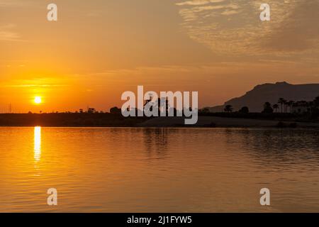 Sunset on the Nile, Luxor Foto Stock