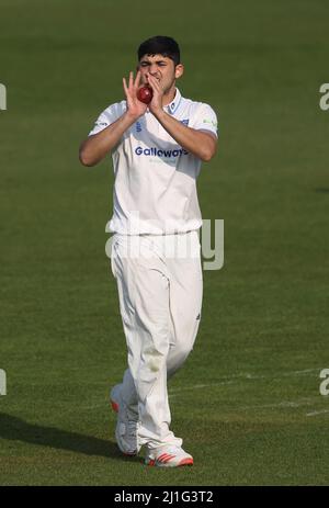 Hove, Regno Unito. 25th Mar 2022. Dan Ibrahim di Sussex durante la partita amichevole di 3 giorni tra Sussex e Surrey al Central County Ground 1st di Hove. 25th Marzo 2022 Credit: James Boardman/Alamy Live News Foto Stock