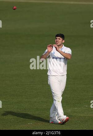 Hove, Regno Unito. 25th Mar 2022. Dan Ibrahim di Sussex durante la partita amichevole di 3 giorni tra Sussex e Surrey al Central County Ground 1st di Hove. 25th Marzo 2022 Credit: James Boardman/Alamy Live News Foto Stock