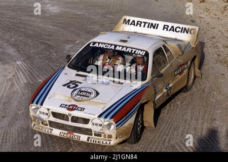 Attilio Bettega (ITA) Maurizio Perissinot (ITA) Lancia Rally 037 GRB Martini Racing Foto Stock