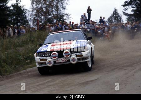 Timo Salonen (fin) Seppo Harjanne (fin) Nissan 240RS GRB Autokeskus Foto Stock