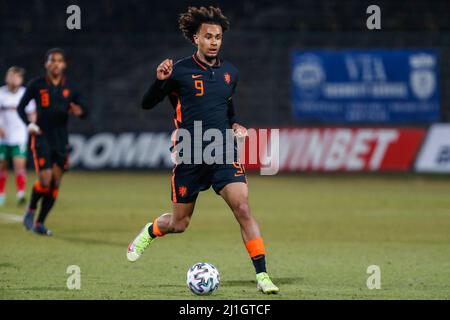 Sofia, Bulgaria. 25th Mar 2022. SOFIA, BULGARIA - MARZO 25: Joshua Zirkzee dei Paesi Bassi U23 durante la partita dei qualificatori Euro 2023 tra Bulgaria U23 e Paesi Bassi U23 allo stadio Slavia il 25 Marzo 2022 a Sofia, Bulgaria (Foto di Nikola Krstic/Orange Pictures) Credit: Orange Pics BV/Alamy Live News Foto Stock