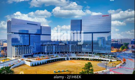 Due edifici di state Farm ad Atlanta Foto Stock