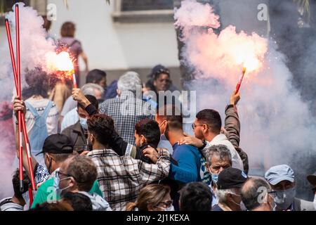 Las Palmas, Gran Canaria, Isole Canarie, Spagna, 26th marzo 2022. La gente del Sahara occidentale si è schierata a Gran Canaria contro il governo spagnolo che si è schierato con il Marocco in una lunga disputa sull'indipendenza dell'ex colonia spagnola. Madrid ha ora appoggiato la proposta del Marocco di concedere al Sahara occidentale un'autonomia regionale limitata piuttosto che un'indipendenza. Il Marocco annesse il Sahara occidentale nel 1975. Credit: Alan Dawson/ Alamy Live News. Foto Stock