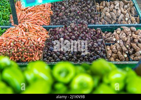 Mercato vegetale a Çatalköy, Repubblica turca di Cipro del Nord (TRNC) Foto Stock