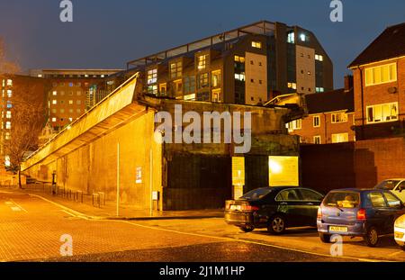 I resti di Churchill Way North Flyover, Primrose Hill, Liverpool. Demolita nel 2019. Foto Stock