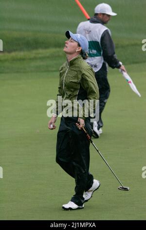 31 settembre 2009-Incheon, Corea del Sud-Lindsey Wright of Australia sulla 18th buche durante il secondo round del campionato di Hana Bank Kolon allo Sky 72 Golf Club il 31 ottobre 2009 a Incheon, Corea del Sud. Foto Stock