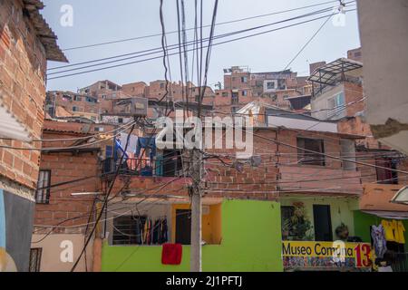 Il distretto Comuna 13 a Medellin, Colombia Foto Stock
