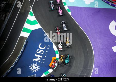 Jeddah, Arabia Saudita. 28th Mar 2022. I piloti gareggiano durante il Gran Premio dell'Arabia Saudita 2022 al circuito Jeddah Corniche di Jeddah, Arabia Saudita, il 27 marzo 2022. (DPPI/Handout via Xinhua) Credit: Xinhua/Alamy Live News Foto Stock