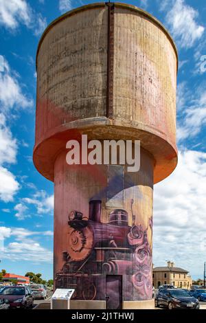 Treno Water Tower Art, Kadina, Australia Meridionale, Australia Foto Stock