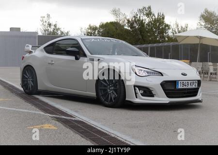 MONTMELO, SPAGNA-10 OTTOBRE 2021: Subaru BRZ (Toyota 86), prima generazione (ZN6/ZC6) Foto Stock