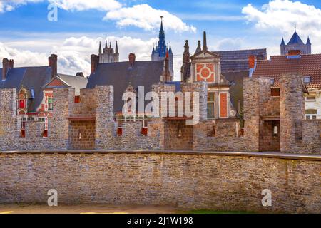 Gand, Belgio, cortile interno di Gravensteen o Castello dei conti, panorama della città Foto Stock