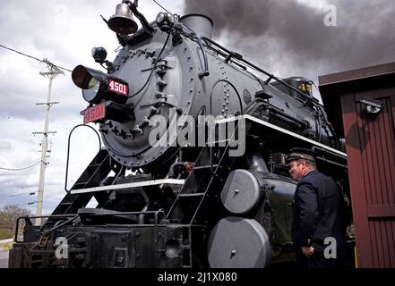 4501 è una locomotiva a vapore di tipo 'Milkado' conservata della classe MS 2-8-2 presso la ferrovia della Valle del Tennessee a Chattanooga, TN. USA Foto Stock