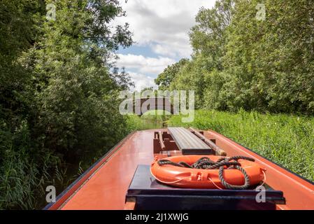 Oxford Canal vicino a Lower Heyford, Oxfordshire, Regno Unito Foto Stock