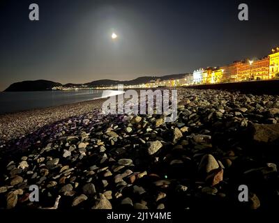 Llandudno Promenade di notte Foto Stock