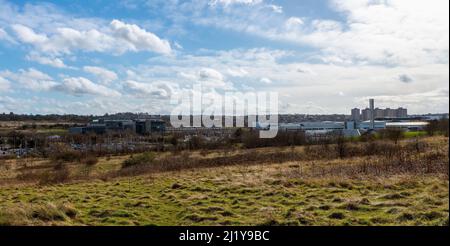 Edinburgh Royal Infirmary e il quartiere Bio sono tratti da Little France Park, Edinburgh, Scozia, Regno Unito Foto Stock