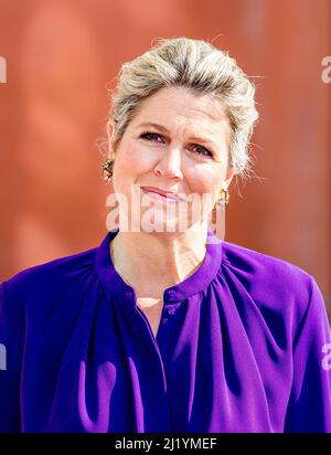 Rotterdam, Paesi Bassi. 28th Mar 2022. La regina Maxima dei Paesi Bassi apre la settimana dei soldi al Kunsthal il 28 marzo 2022 a Rotterdam, Paesi Bassi. Credit: Patrick van Katwijk//dpa/Alamy Live News Foto Stock