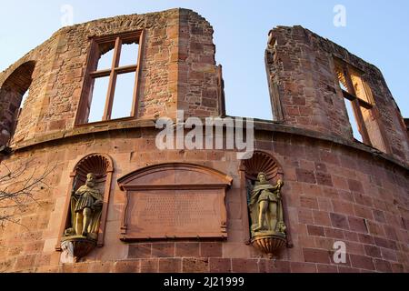 Il castello di Heidelberg (Heidelberger Schloss) è una rovine e un punto di riferimento di Heidelberg, Baden Württemberg. Le rovine del castello sono tra i più importanti Ren Foto Stock