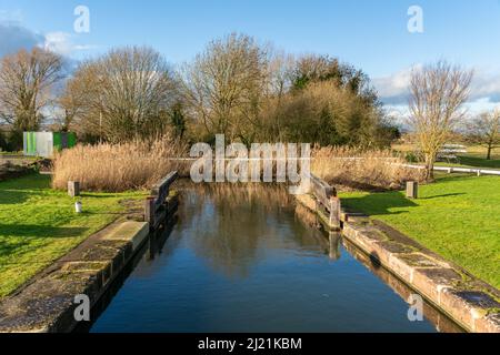 Resti del canale di Stroudwater collegamento a Framilode il collegamento originale al fiume Severn, Gloucestershire, Inghilterra, Regno Unito Foto Stock