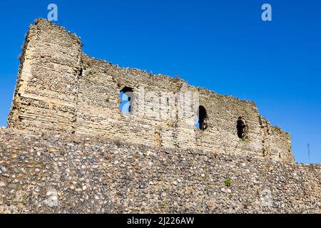 Le rovine del castello di Canterbury, Kent, Inghilterra Foto Stock