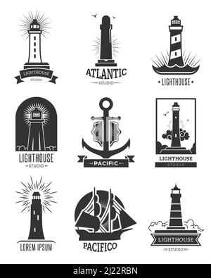 Set di logo per spedizioni nautiche. Illustrazioni monocromatiche isolate di fari, ancoraggi e navi. Per emblema di navigazione marittima, viaggi in mare, etichetta di crociera Illustrazione Vettoriale
